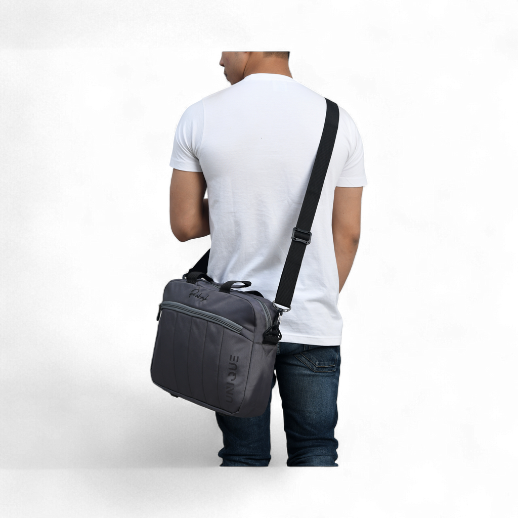 Prakash Unique Laptop Messenger Bag